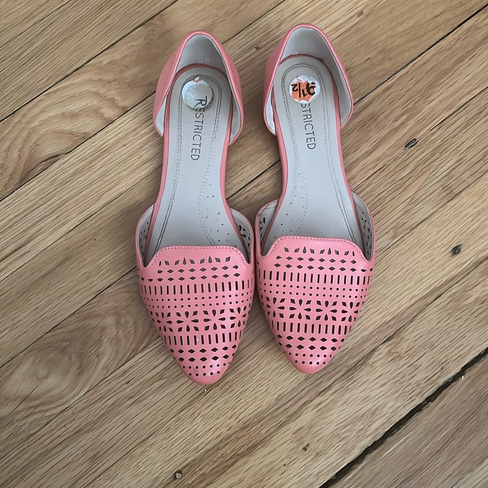 pink flats